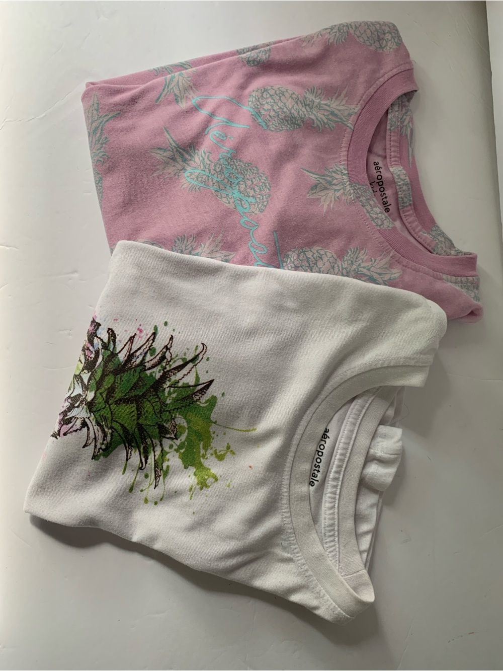 Two Aeropostale Kids Girls Graphic T-shirts Medium 10/12
